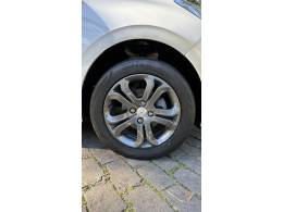 PEUGEOT - 208 - 2015/2015 - Branca - R$ 49.900,00