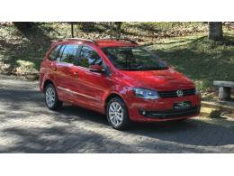 VOLKSWAGEN - SPACEFOX - 2013/2014 - Vermelha - R$ 46.900,00