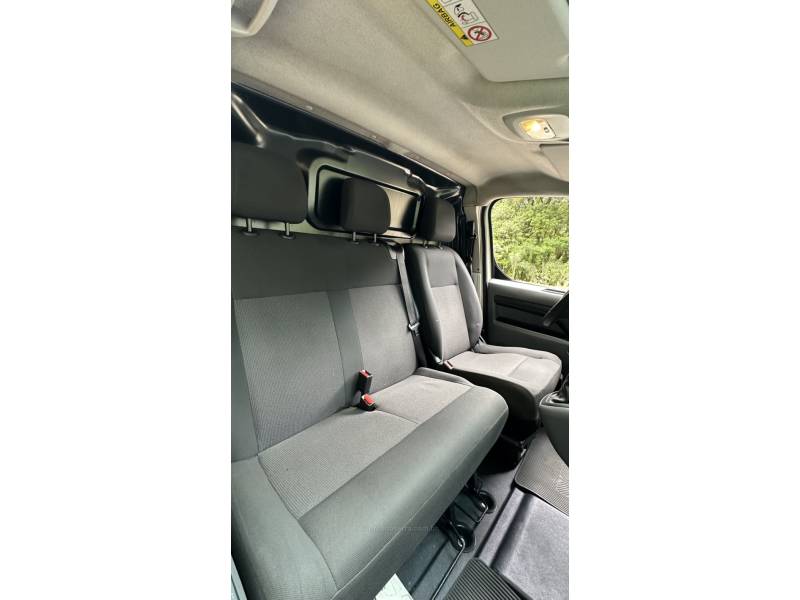 PEUGEOT - EXPERT - 2020/2021 - Branca - R$ 119.000,00