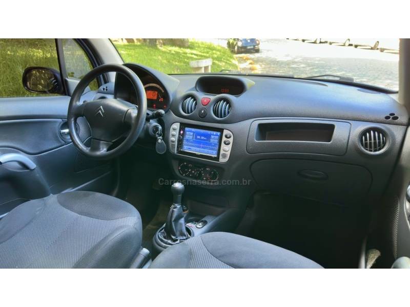 CITROËN - C3 - 2010/2011 - Prata - R$ 26.900,00