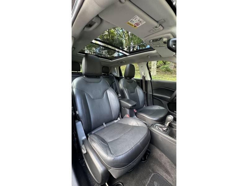 JEEP - COMPASS - 2017/2017 - Preta - R$ 93.900,00