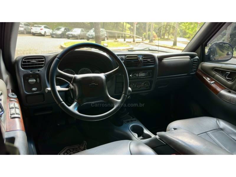 CHEVROLET - S10 - 2004/2004 - Azul - R$ 74.500,00