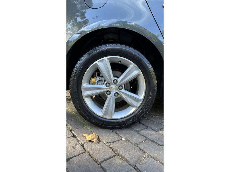 CHEVROLET - CRUZE - 2015/2016 - Cinza - R$ 69.900,00