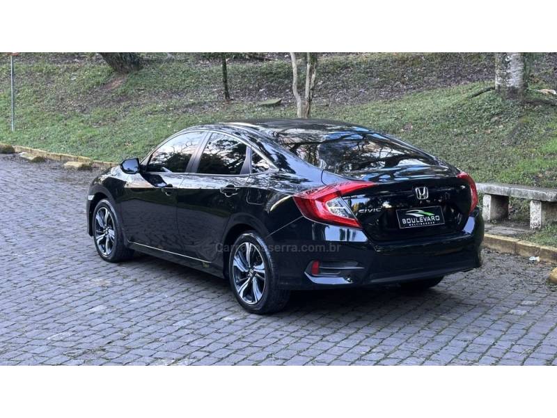 HONDA - CIVIC - 2017/2018 - Preta - R$ 107.900,00