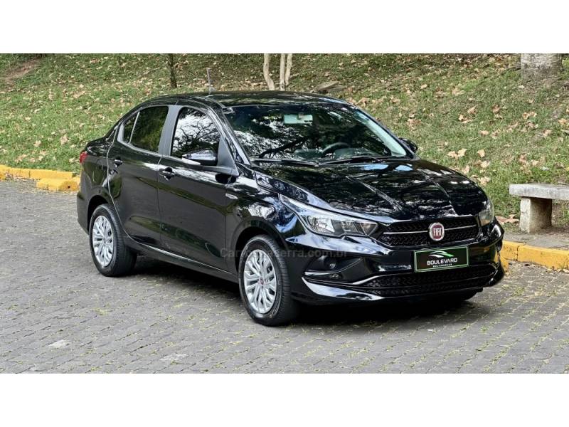 FIAT - CRONOS - 2018/2019 - Preta - R$ 49.900,00