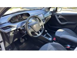 PEUGEOT - 208 - 2015/2015 - Branca - R$ 49.900,00