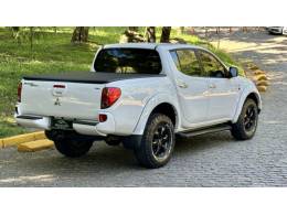 MITSUBISHI - L200 TRITON - 2013/2013 - Branca - R$ 114.900,00