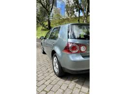 VOLKSWAGEN - GOLF - 2008/2009 - Verde - R$ 42.900,00