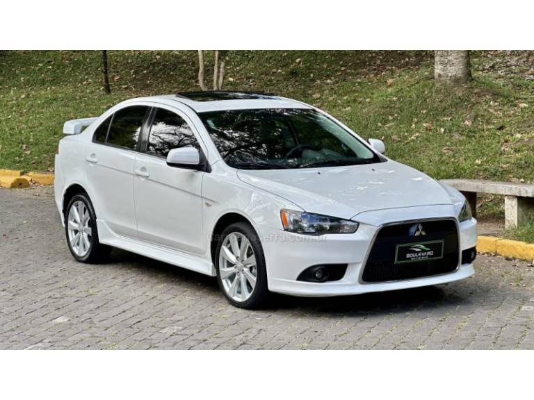 MITSUBISHI - LANCER - 2013/2014 - Branca - R$ 68.900,00