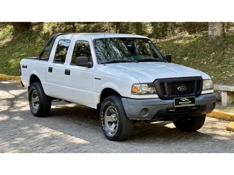 FORD - RANGER - 2008/2008 - Branca - R$ 35.900,00