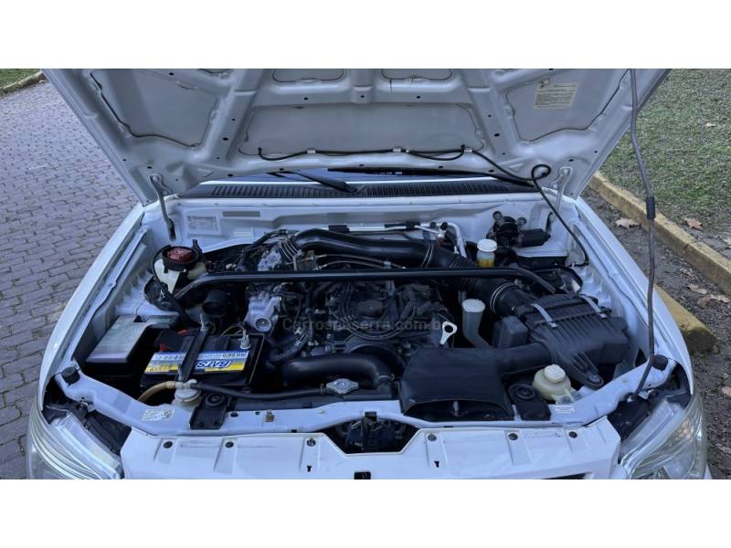 MITSUBISHI - PAJERO TR4 - 2010/2010 - Branca - R$ 59.900,00