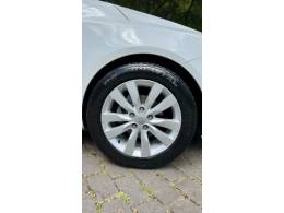 KIA MOTORS - CERATO - 2011/2012 - Branca - R$ 50.900,00