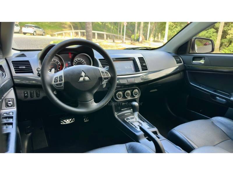 MITSUBISHI - LANCER - 2013/2014 - Branca - R$ 68.900,00