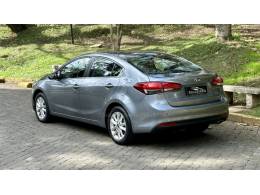 KIA MOTORS - CERATO - 2016/2017 - Cinza - R$ 69.900,00