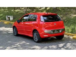 FIAT - PUNTO - 2013/2013 - Vermelha - R$ 38.900,00
