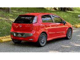 FIAT - PUNTO - 2013/2013 - Vermelha - R$ 38.900,00