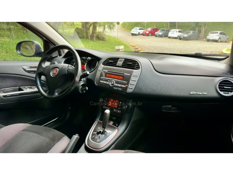 FIAT - BRAVO - 2012/2013 - Branca - R$ 35.900,00