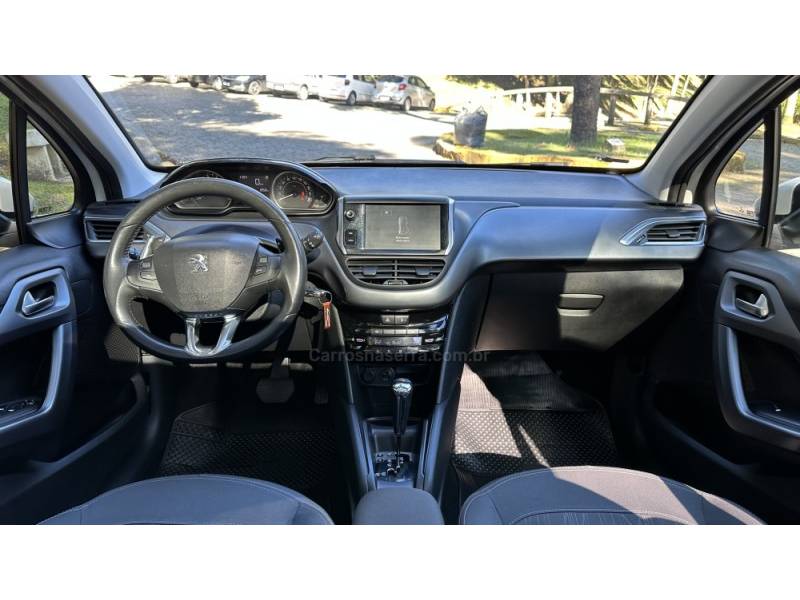 PEUGEOT - 208 - 2015/2015 - Branca - R$ 49.900,00