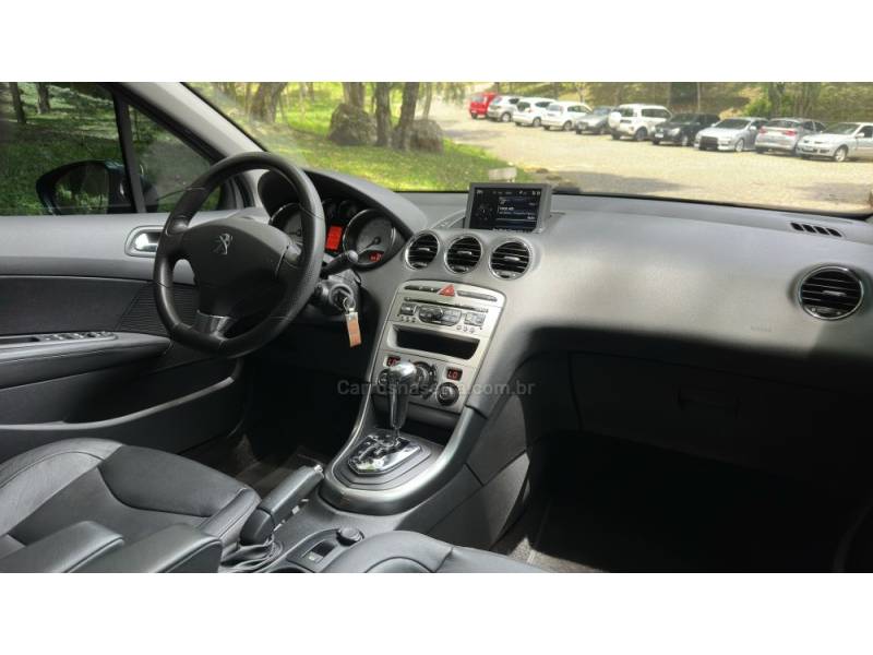 PEUGEOT - 308 - 2013/2014 - Prata - R$ 42.500,00