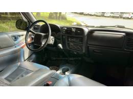 CHEVROLET - S10 - 2004/2004 - Azul - R$ 74.500,00