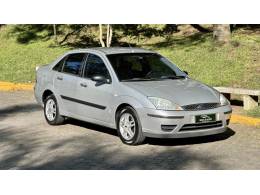 FORD - FOCUS - 2008/2008 - Prata - R$ 25.900,00