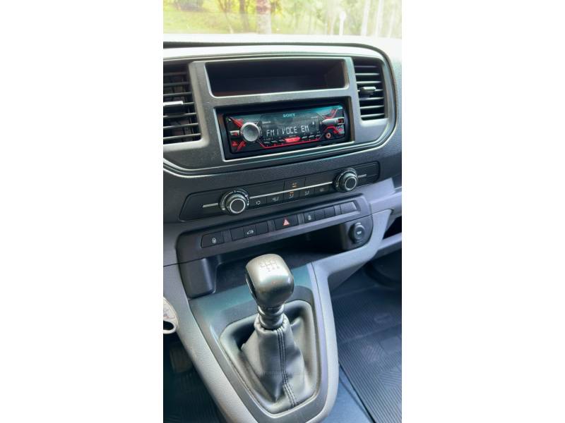 PEUGEOT - EXPERT - 2020/2021 - Branca - R$ 115.000,00