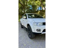 MITSUBISHI - L200 TRITON - 2013/2013 - Branca - R$ 114.900,00
