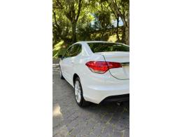 CITROËN - C4 LOUNGE - 2015/2015 - Branca - R$ 47.900,00