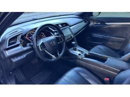 HONDA - CIVIC - 2017/2018 - Preta - R$ 107.900,00
