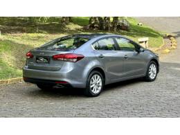 KIA MOTORS - CERATO - 2016/2017 - Cinza - R$ 69.900,00