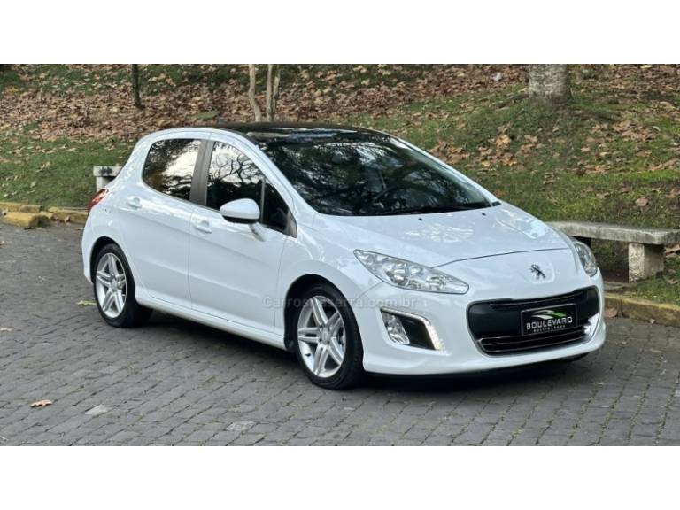 PEUGEOT - 308 - 2012/2013 - Branca - R$ 37.900,00
