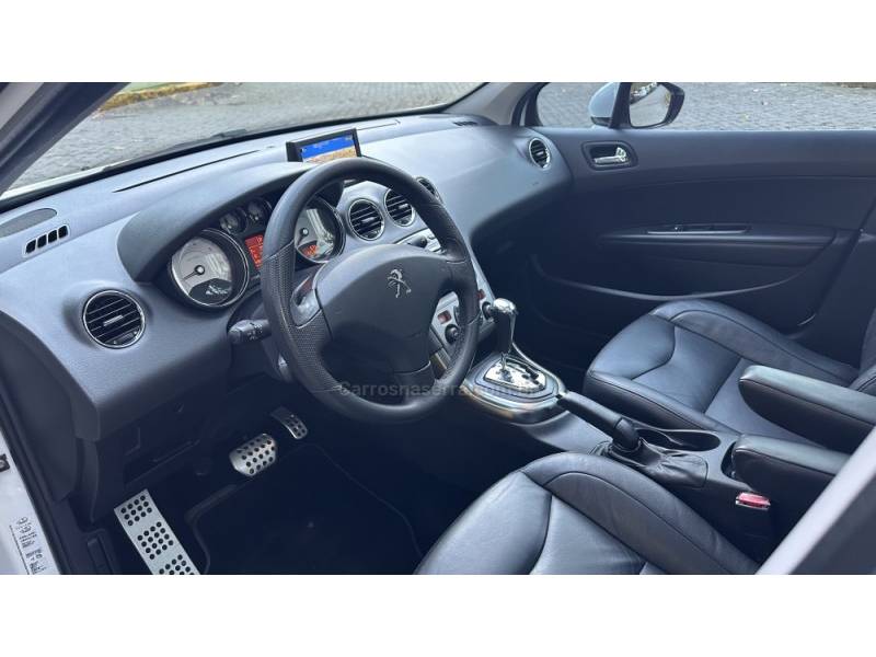 PEUGEOT - 308 - 2012/2013 - Branca - R$ 37.900,00