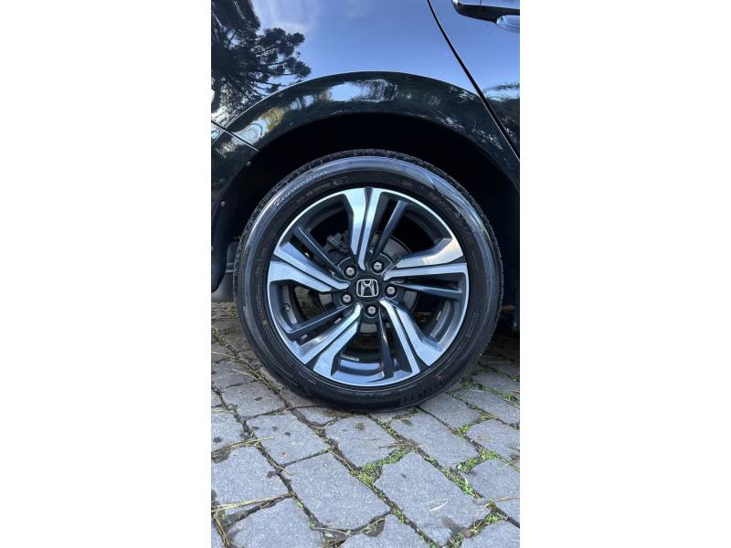 HONDA - CIVIC - 2017/2018 - Preta - R$ 107.900,00