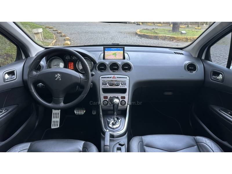 PEUGEOT - 308 - 2012/2013 - Branca - R$ 37.900,00