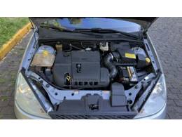 FORD - FOCUS - 2008/2008 - Prata - R$ 25.900,00