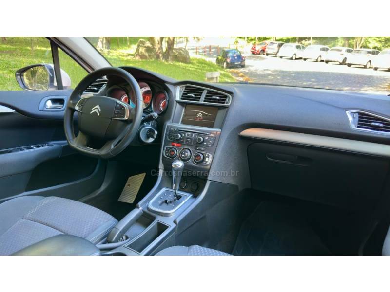 CITROËN - C4 LOUNGE - 2015/2015 - Branca - R$ 47.900,00