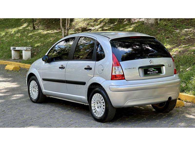 CITROËN - C3 - 2010/2011 - Prata - R$ 26.900,00