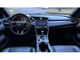 HONDA - CIVIC - 2017/2018 - Preta - R$ 107.900,00