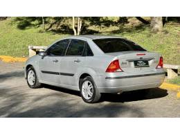 FORD - FOCUS - 2008/2008 - Prata - R$ 25.900,00