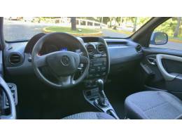 RENAULT - DUSTER OROCH - 2017/2018 - Branca - R$ 71.000,00