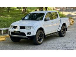 MITSUBISHI - L200 TRITON - 2013/2013 - Branca - R$ 114.900,00