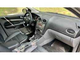 FORD - FOCUS - 2013/2013 - Cinza - R$ 49.900,00