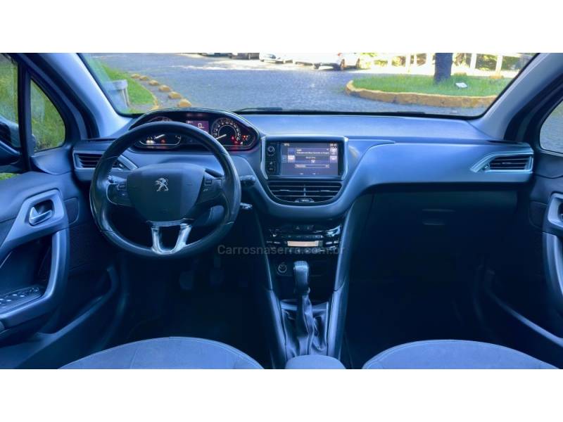PEUGEOT - 208 - 2014/2015 - Prata - R$ 44.900,00