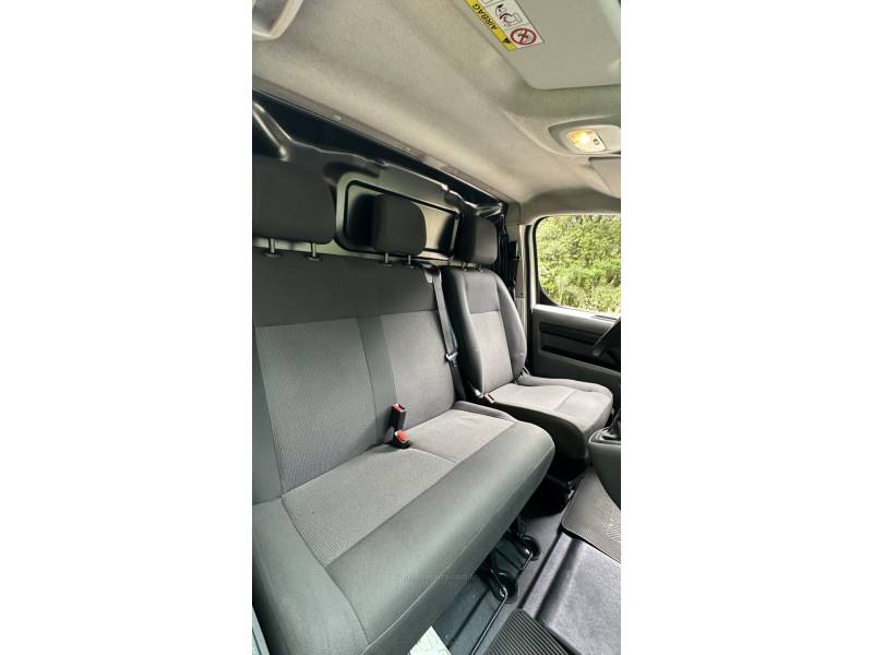 PEUGEOT - EXPERT - 2020/2021 - Branca - R$ 115.000,00