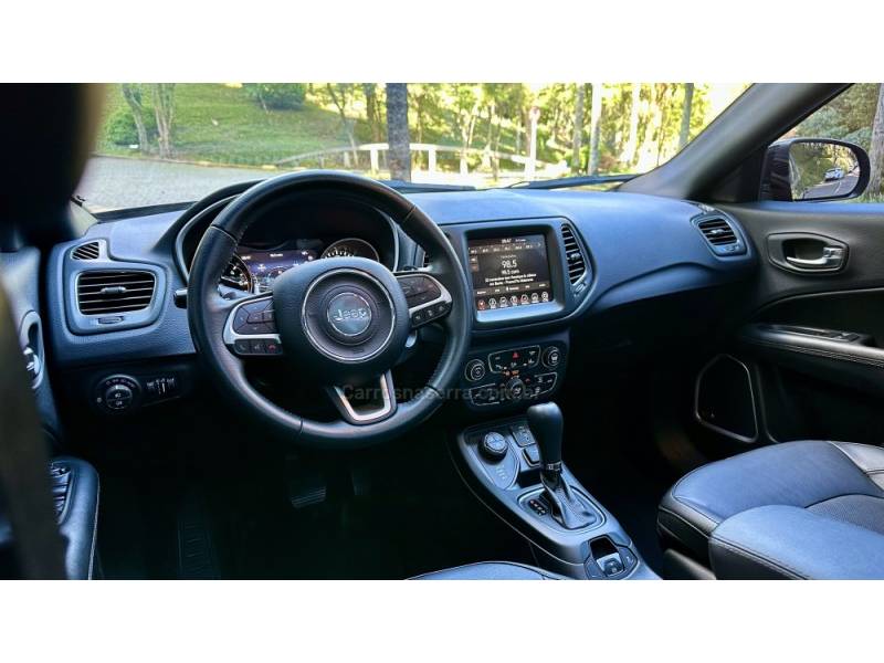 JEEP - COMPASS - 2020/2020 - Marrom - R$ 125.900,00