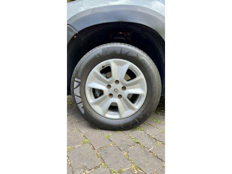 RENAULT - DUSTER - 2015/2016 - Branca - R$ 59.900,00