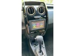 RENAULT - DUSTER - 2015/2016 - Branca - R$ 59.900,00