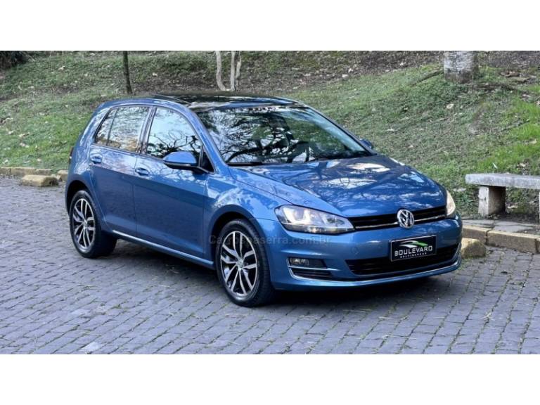 VOLKSWAGEN - GOLF - 2014/2014 - Azul - R$ 84.900,00