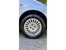 CITROËN - C3 - 2010/2011 - Prata - R$ 26.900,00