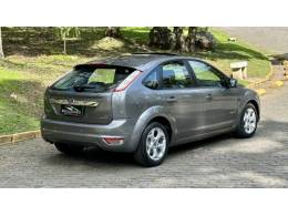 FORD - FOCUS - 2013/2013 - Cinza - R$ 49.900,00